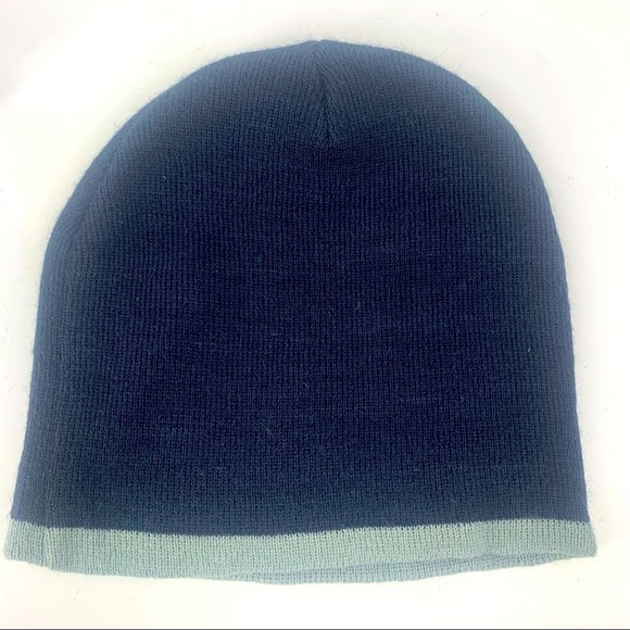 2010 VanCouver Olympic beanie - Picture 2 of 3